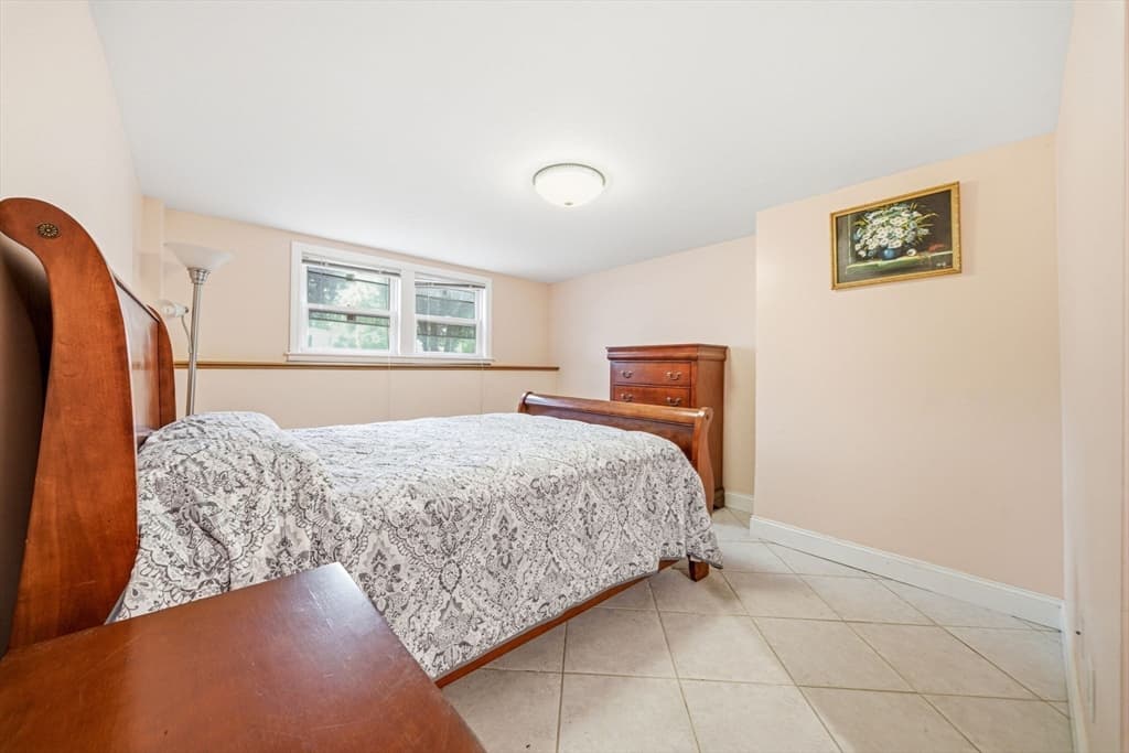 130 Elwell St, Malden MA 02148 photo 36