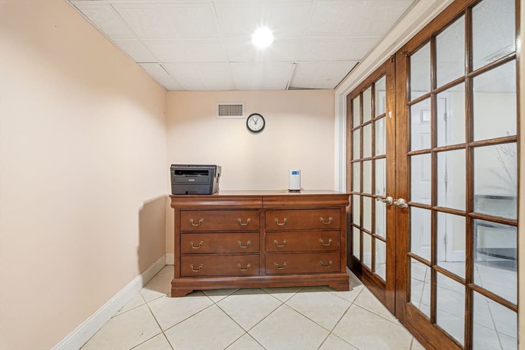 130 Elwell St, Malden MA 02148 photo 35