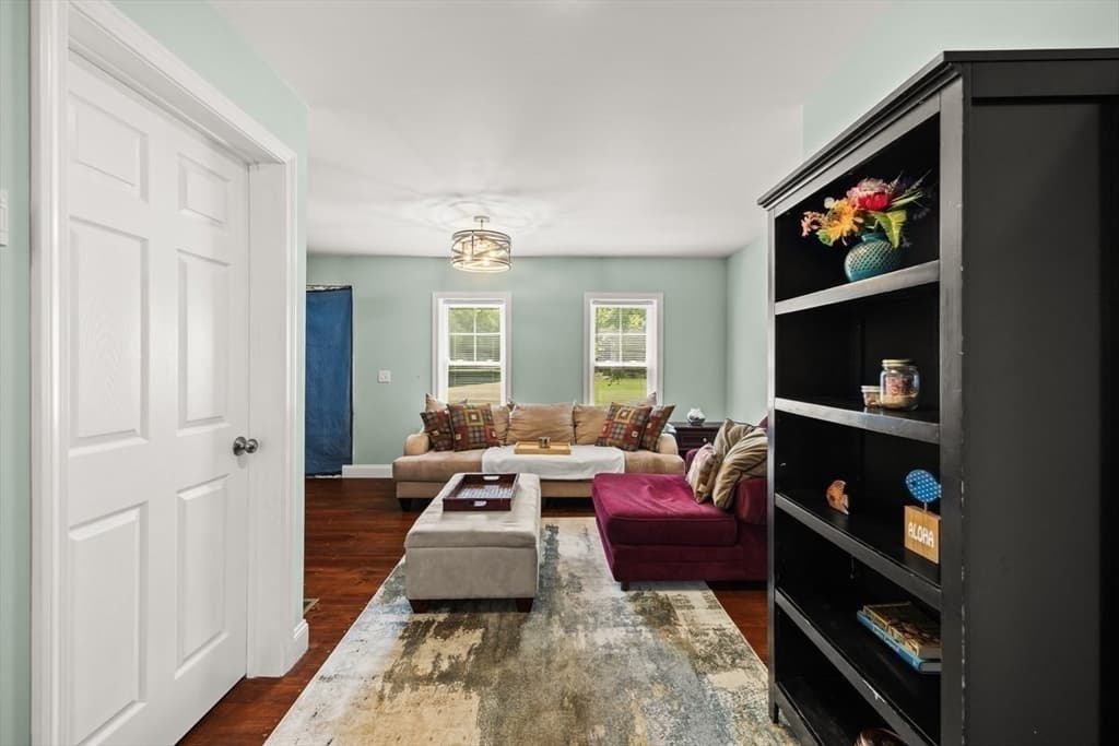 Single Family Residence at 551 Tremont St, Taunton MA 02780, photo 13 of 28