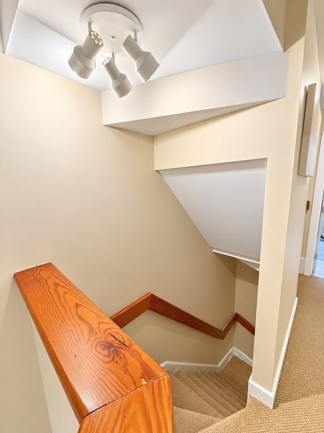 Condominium at 110 Dean # 98, Taunton MA 02780, photo 17 of 40