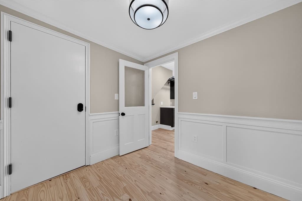 162 High St # A, Danvers MA 01923 photo 18