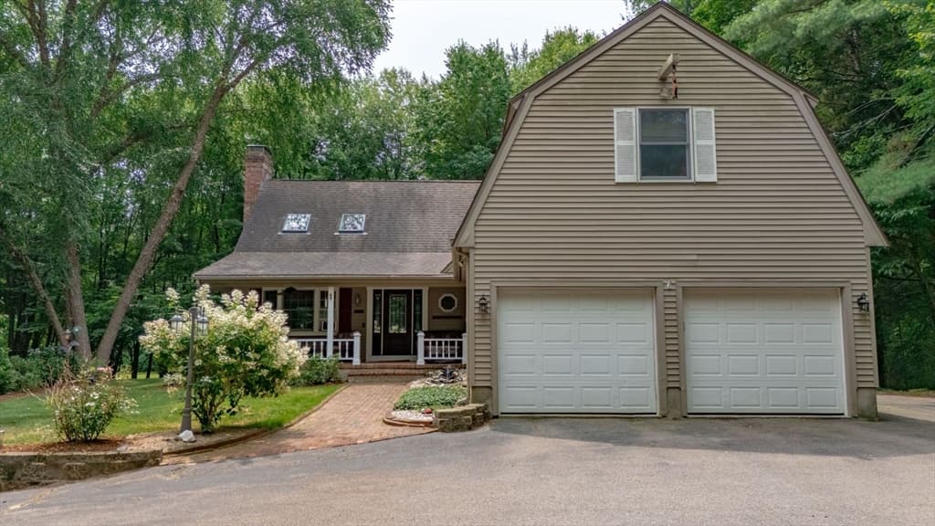 317 Bay Rd, Easton MA 02334 photo 2
