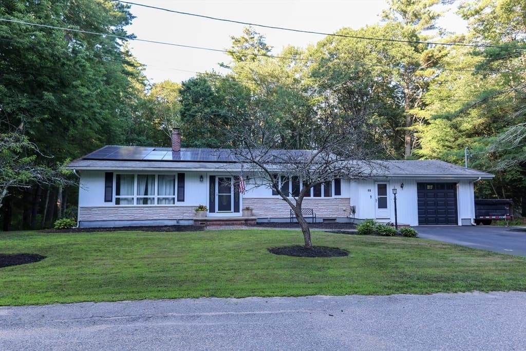 16 Debra Lane, Barre MA 01005