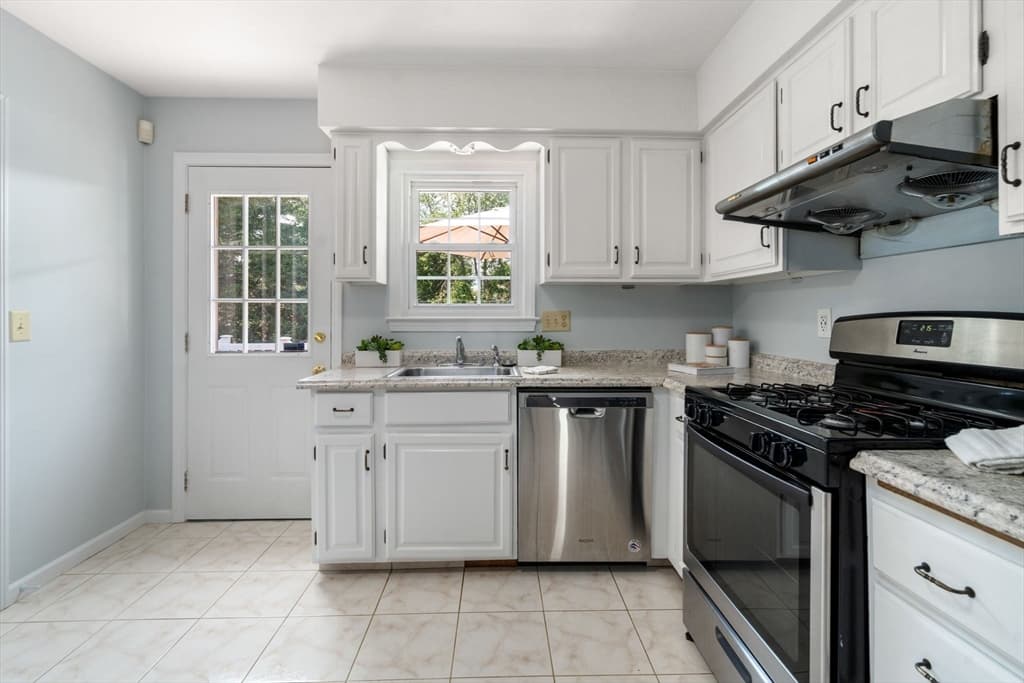 66 Indian Meadow Dr, Northborough MA 01532 photo 7