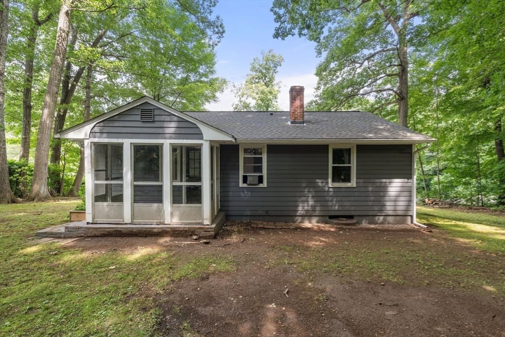 25 Pinedale St, Southbridge MA 01550 photo 24
