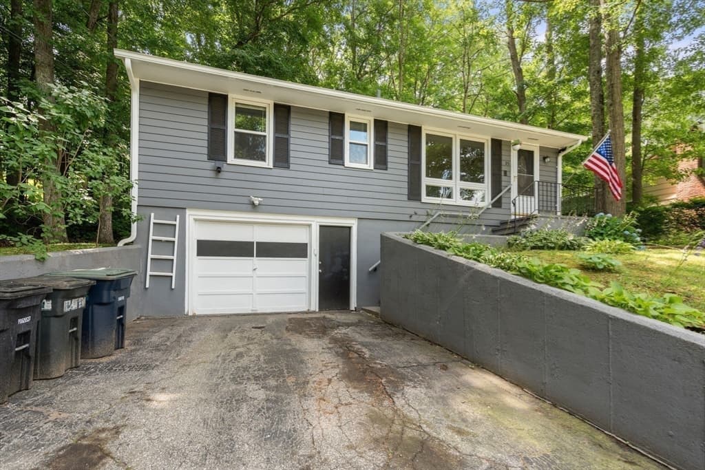 25 Pinedale St, Southbridge MA 01550 photo 21