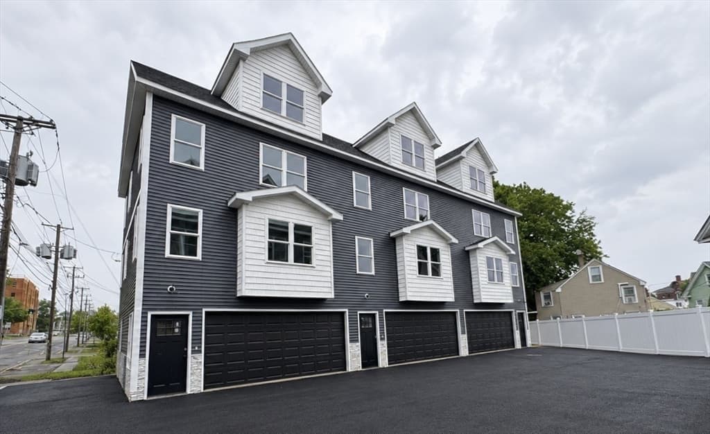 562 Gorham Street # 02, Lowell MA 01852 photo 6