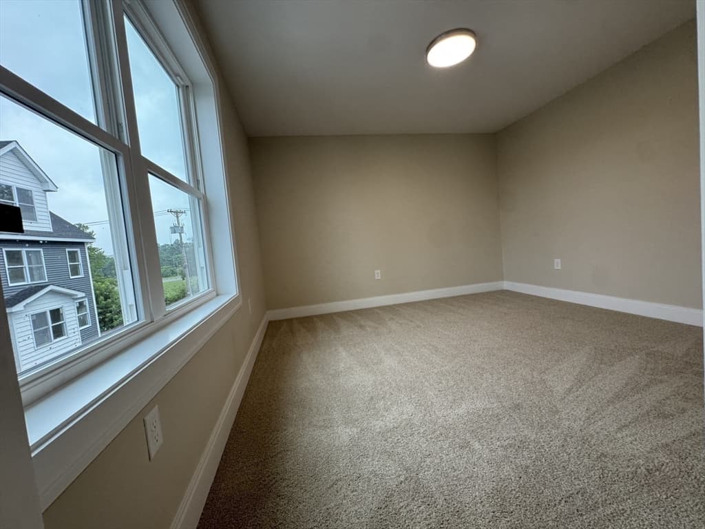 562 Gorham Street # 02, Lowell MA 01852 photo 21