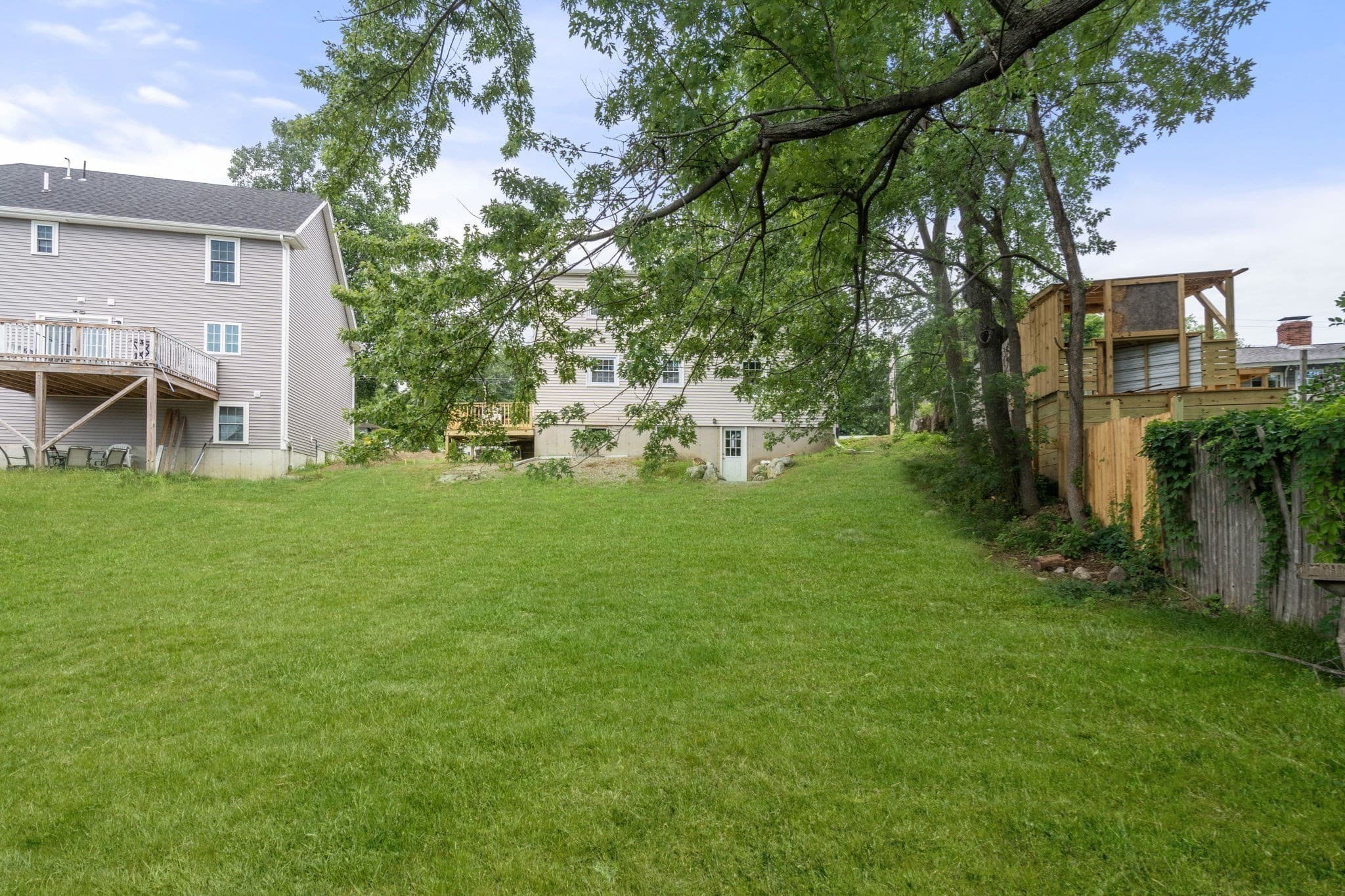 Single Family Residence at 102 Cherry St, Framingham MA 01701, photo 20 of 22