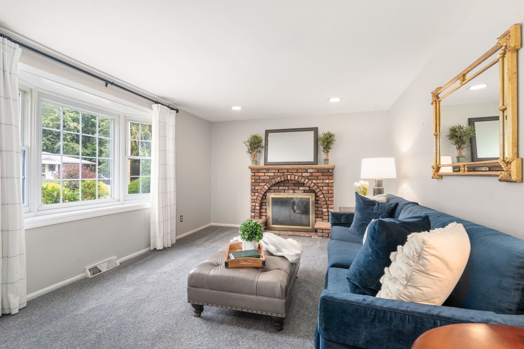 Single Family Residence at 102 Cherry St, Framingham MA 01701, photo 11 of 22