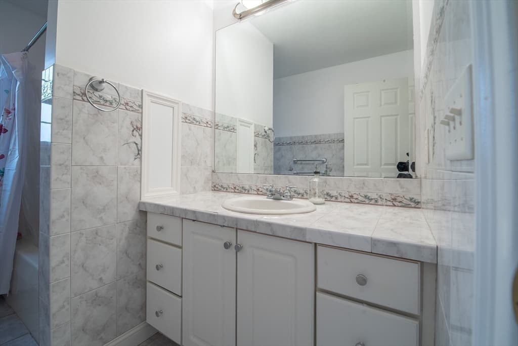 23 Summerfield Rd, Amherst MA 01002 photo 20