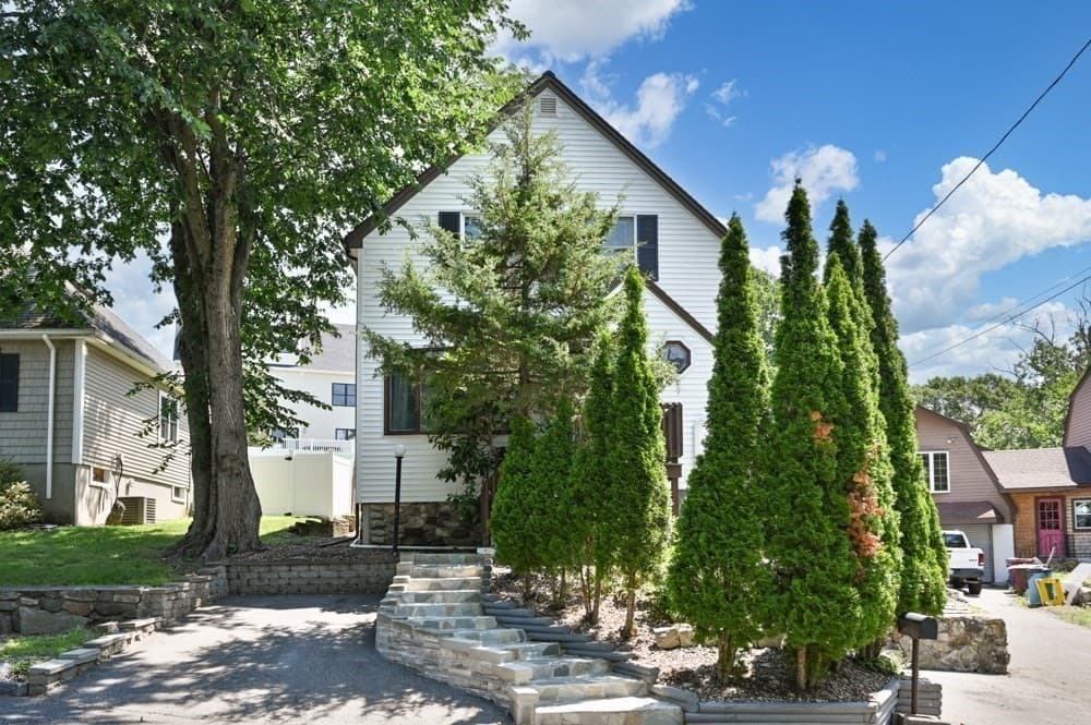 25 Ledge Street, Melrose MA 02176 photo 42