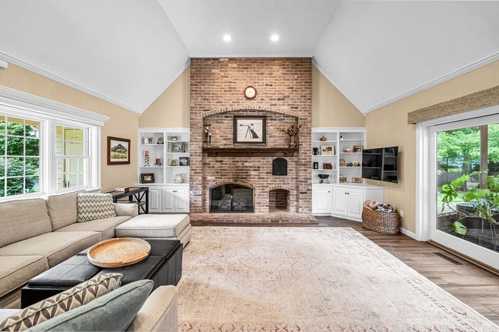 115 Williamsburg Dr, Longmeadow MA 01106 photo 14