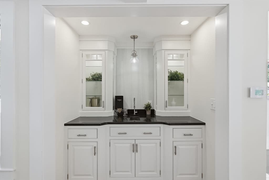 8 Pemberton Rd, Wayland MA 01778 photo 9