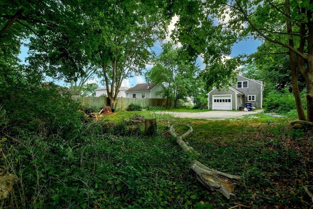 28 Main Street, Mattapoisett MA 02739 photo 5