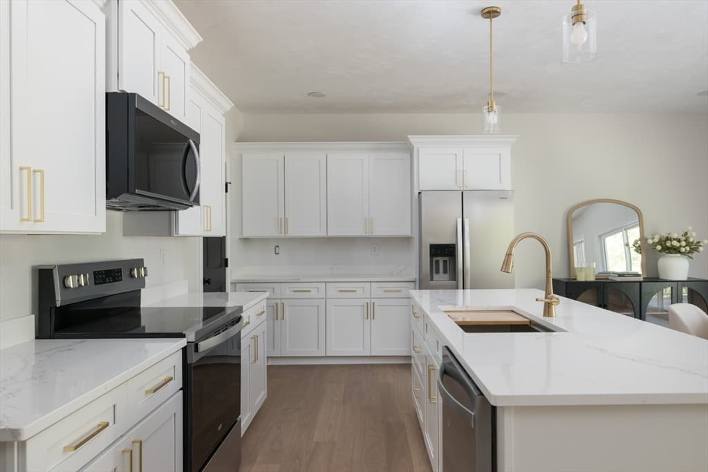 86 High Street # 2, Carver MA 02330 photo 9