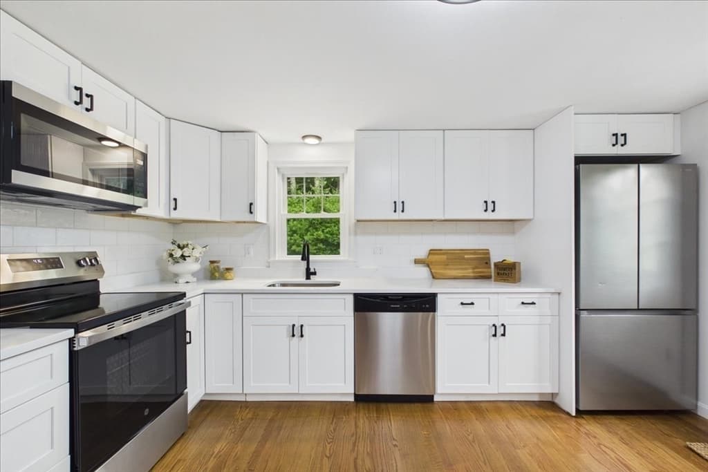 38 Davenport Rd, Plymouth MA 02360 photo 6