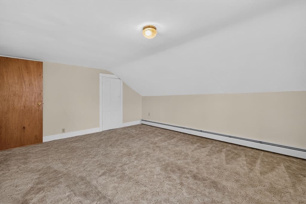 31 Oregon St, Fall River MA 02720 photo 20