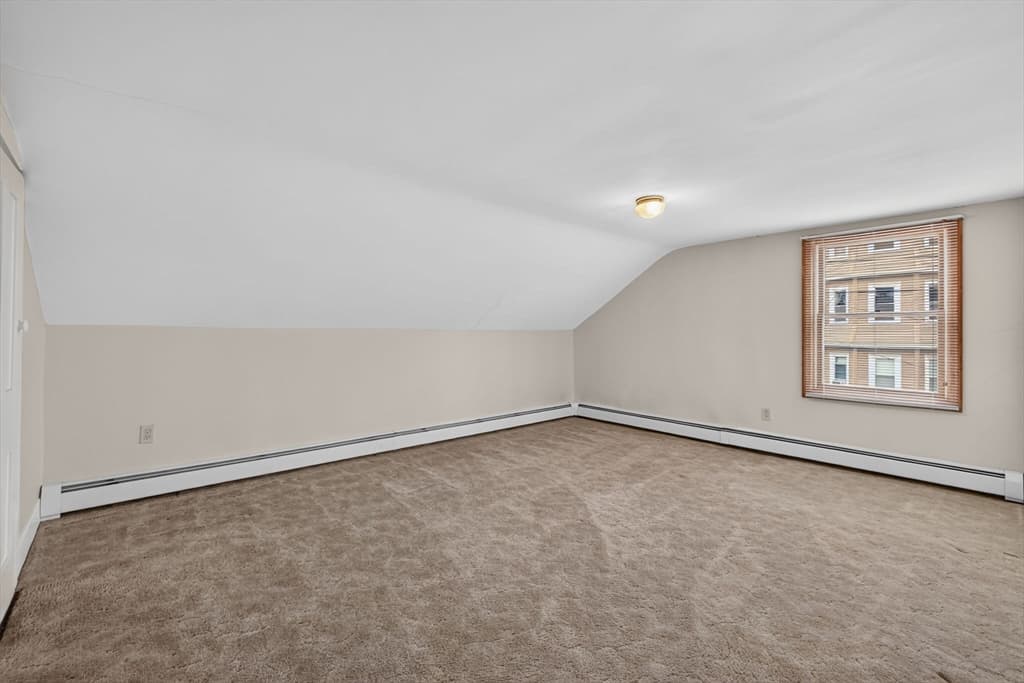 31 Oregon St, Fall River MA 02720 photo 19