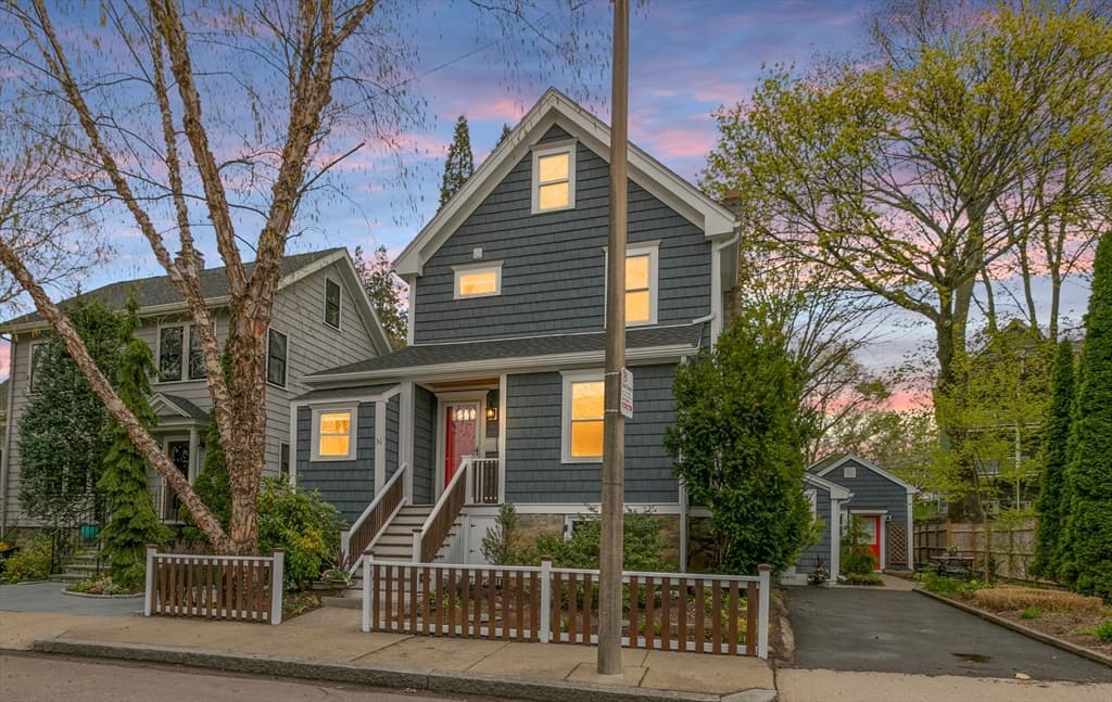 Single Family Residence at 36 Brookdale St, Boston MA 02131, Boston, photo 2 of 27