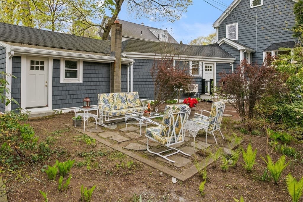 Single Family Residence at 36 Brookdale St, Boston MA 02131, Boston, photo 20 of 27