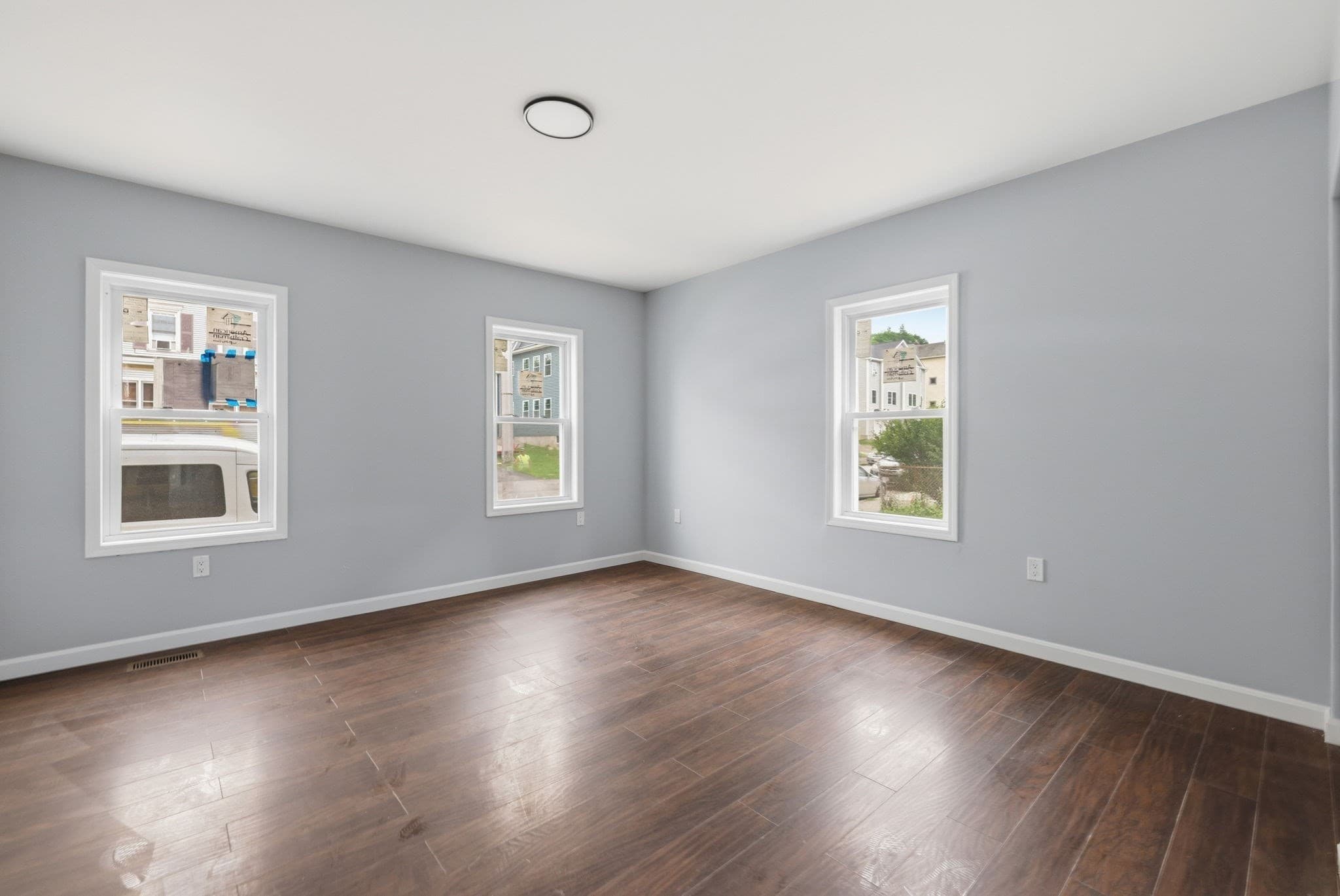 Multi Family at 14 Cutler St, Worcester MA 01604, photo 13 of 30