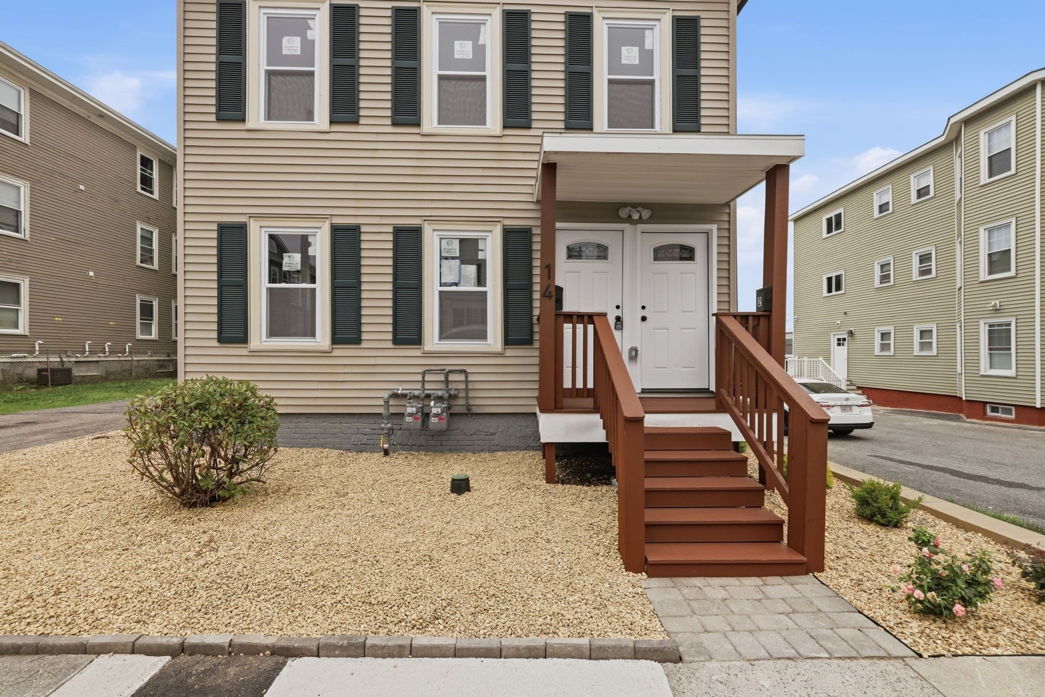 Multi Family at 14 Cutler St, Worcester MA 01604, photo 3 of 30