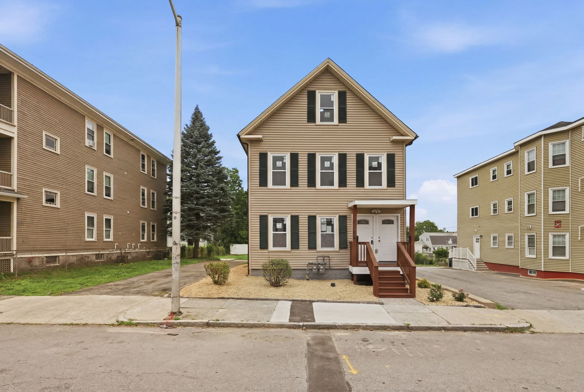14 Cutler St, Worcester MA 01604