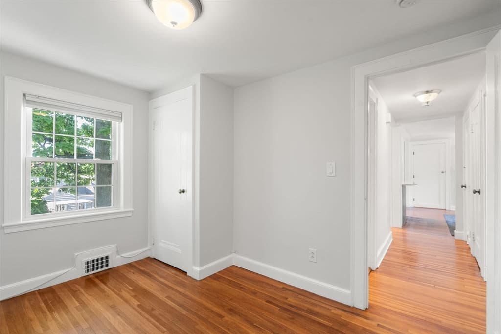 Single Family Residence at 32 Grosvenor Rd, Waltham MA 02453, photo 14 of 39