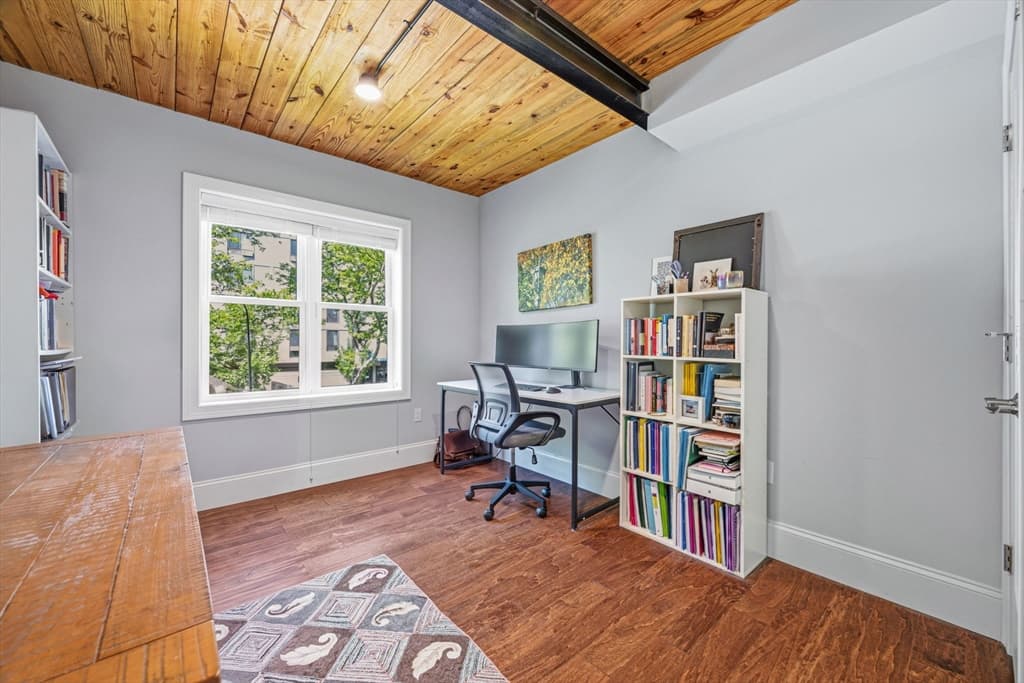 192 Raymond St # 4, Cambridge MA 02140 photo 17