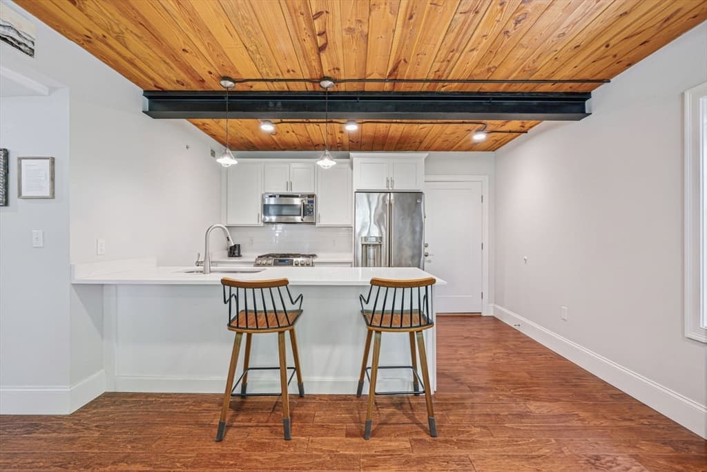 192 Raymond St # 4, Cambridge MA 02140 photo 16