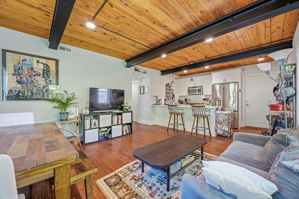 192 Raymond St # 4, Cambridge MA 02140 photo 14