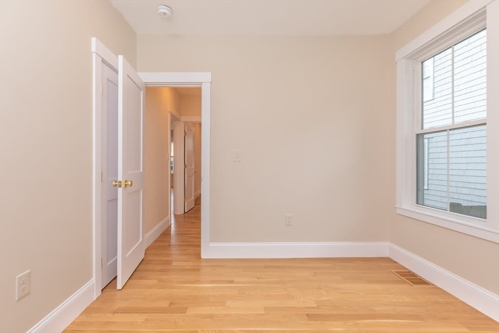 43 Taft Ave, Newton MA 02465 photo 13