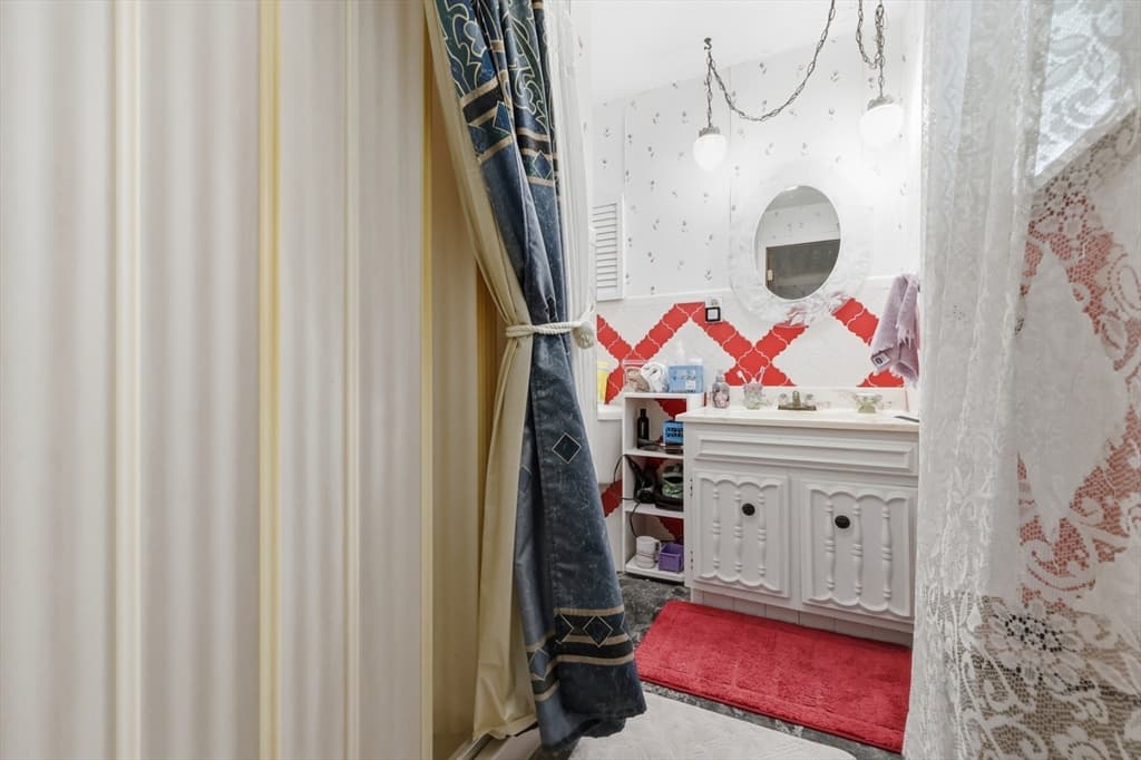 1303 Calkins Rd, Palmer MA 01069 photo 18