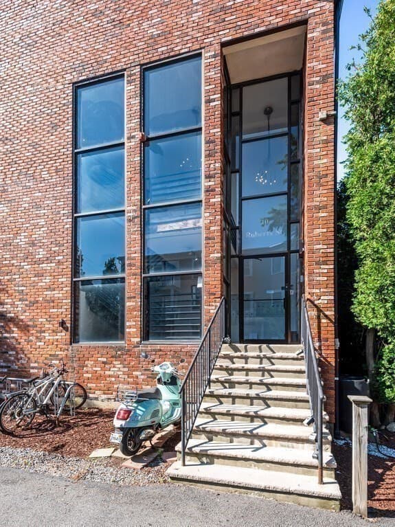 Condominium at 10 Roberts Street # 12, Somerville MA 02145, Somerville, photo 2 of 24