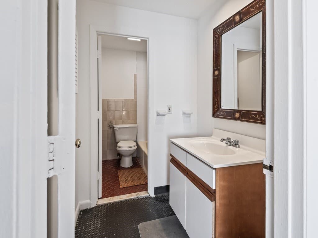 Condominium at 10 Roberts Street # 12, Somerville MA 02145, Somerville, photo 19 of 24