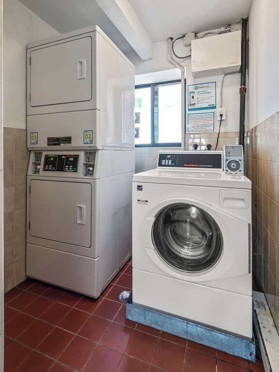 Condominium at 10 Roberts Street # 12, Somerville MA 02145, Somerville, photo 21 of 24