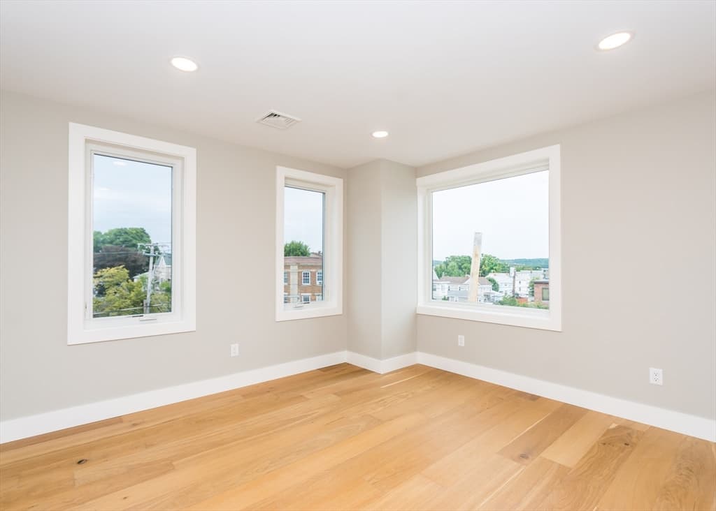 308 Newton Street # 1, Waltham MA 02453 photo 27