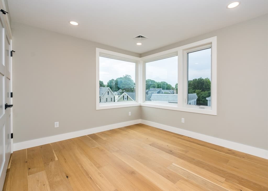 308 Newton Street # 1, Waltham MA 02453 photo 25