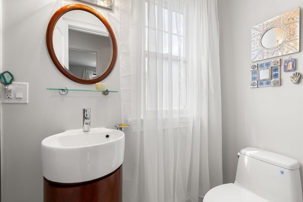 Condominium at 95 Green St # 2, Boston MA 02130, Boston, photo 23 of 40