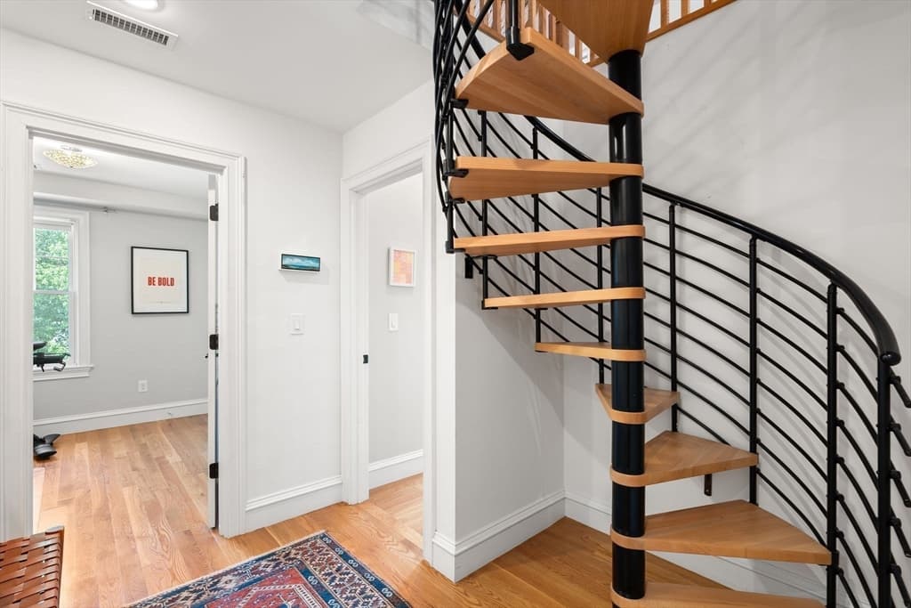 Condominium at 95 Green St # 2, Boston MA 02130, Boston, photo 28 of 40