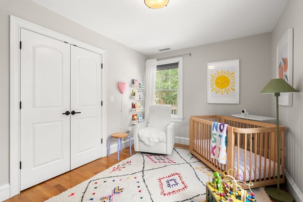 Condominium at 95 Green St # 2, Boston MA 02130, Boston, photo 20 of 40