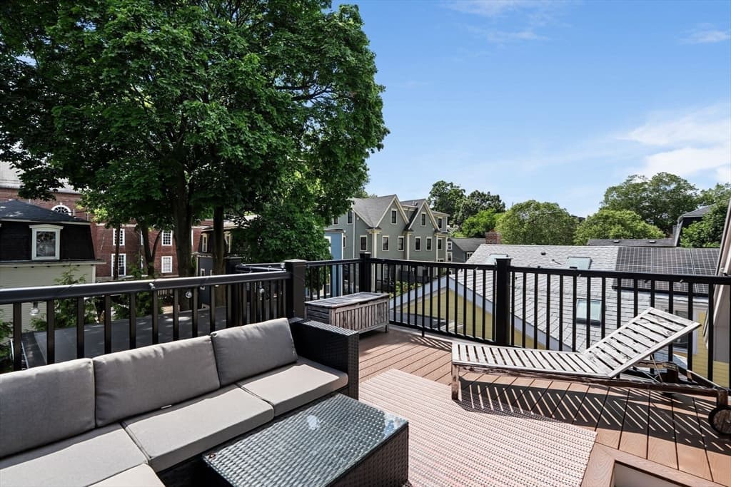 Condominium at 95 Green St # 2, Boston MA 02130, Boston, photo 33 of 40