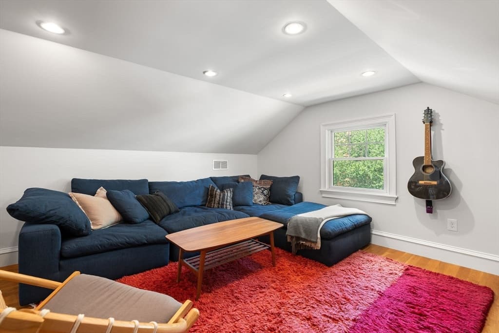 Condominium at 95 Green St # 2, Boston MA 02130, Boston, photo 29 of 40