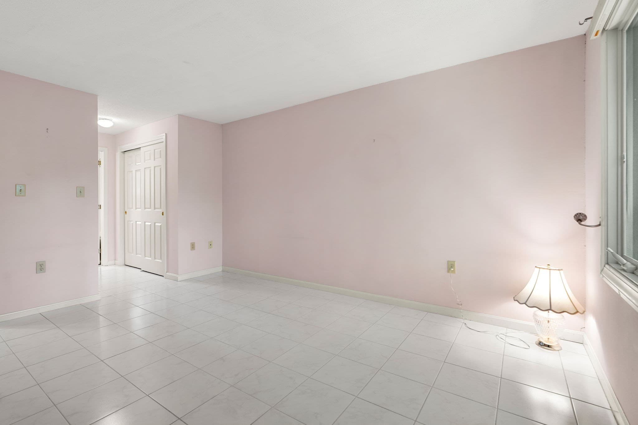 Condominium at 213 Brickett Hill Circle # 213, Haverhill MA 01830, Haverhill, photo 14 of 42