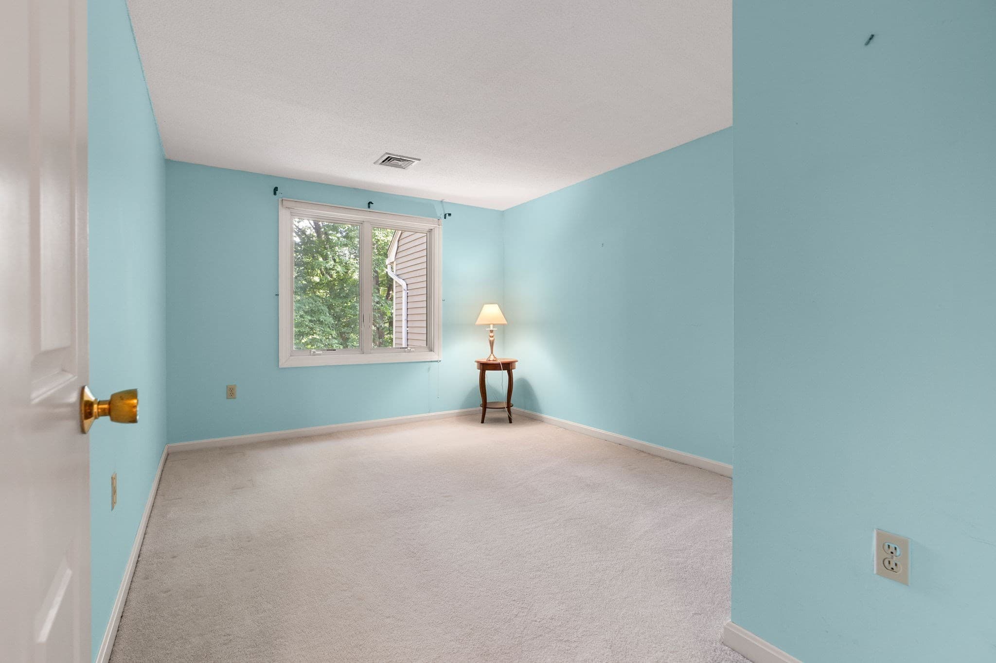 Condominium at 213 Brickett Hill Circle # 213, Haverhill MA 01830, Haverhill, photo 11 of 42