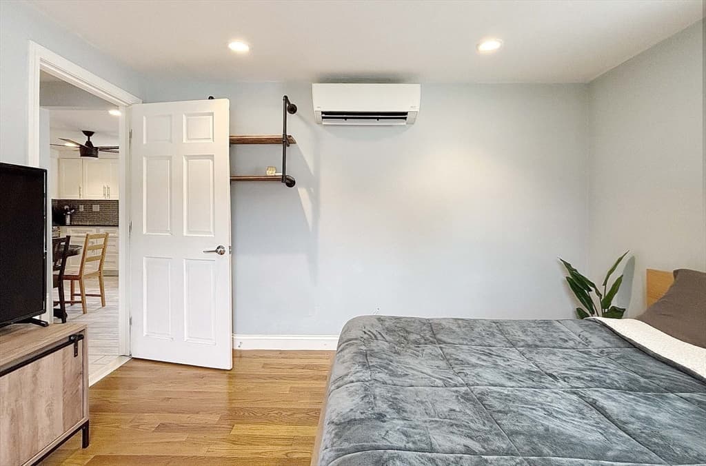 44 Harmon St, Lynn MA 01905 photo 12