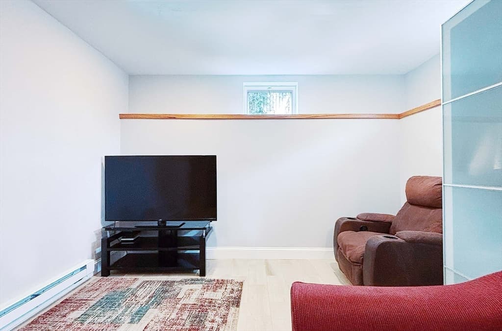 44 Harmon St, Lynn MA 01905 photo 18