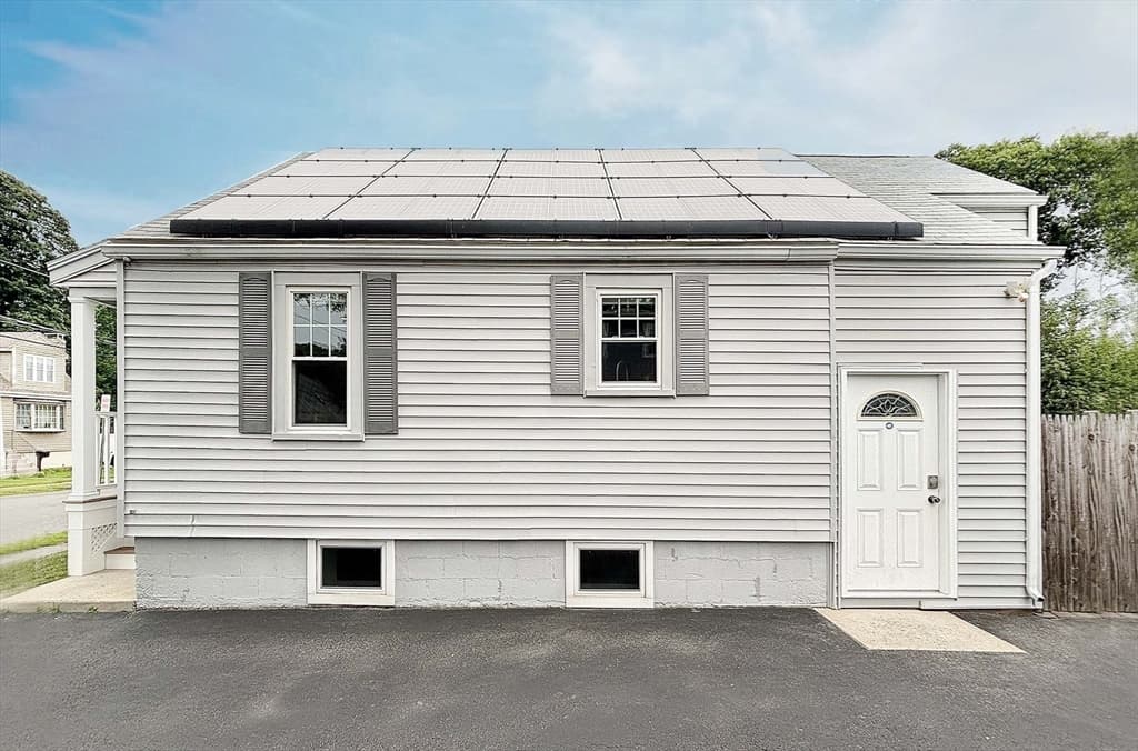 44 Harmon St, Lynn MA 01905 photo 21