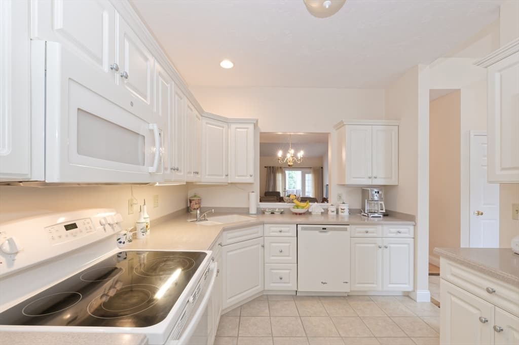 79 Orchard Meadows Drive # 79, Shrewsbury MA 01545 photo 13